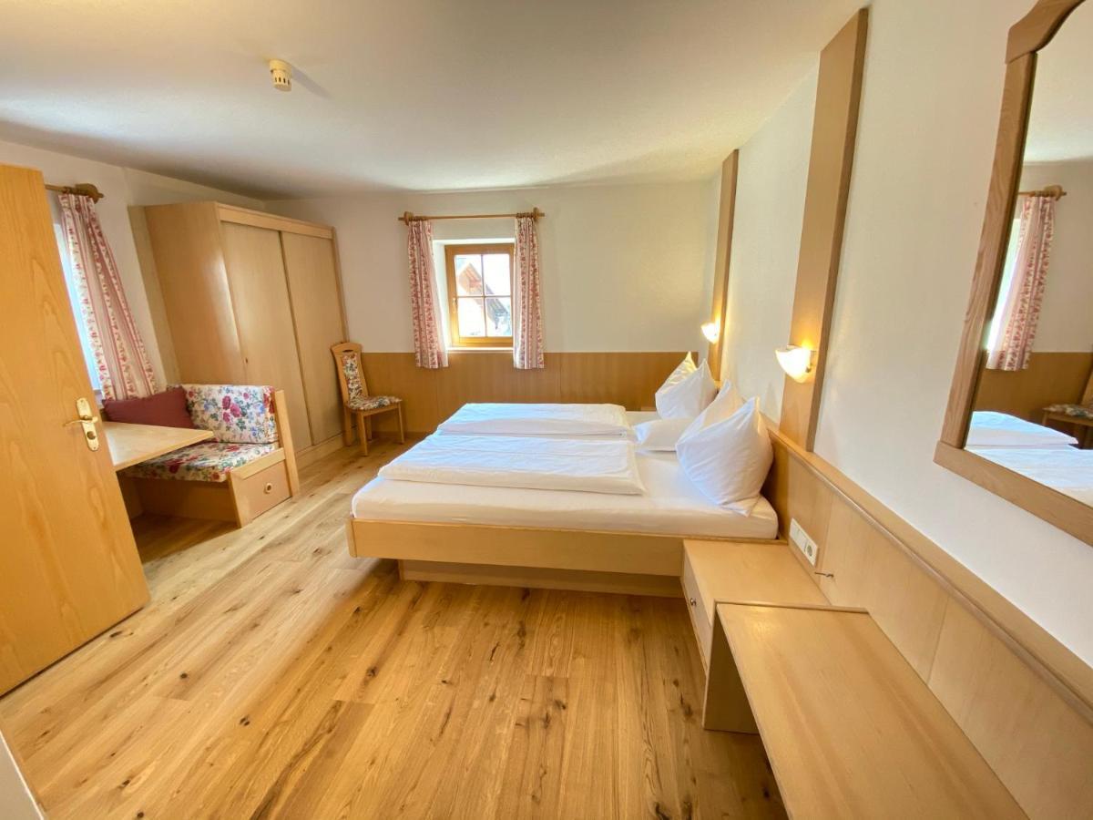ホテル Lindnerhof Urlaub Am Bauernhof サン・ロレンツォ・ディ・セバート エクステリア 写真