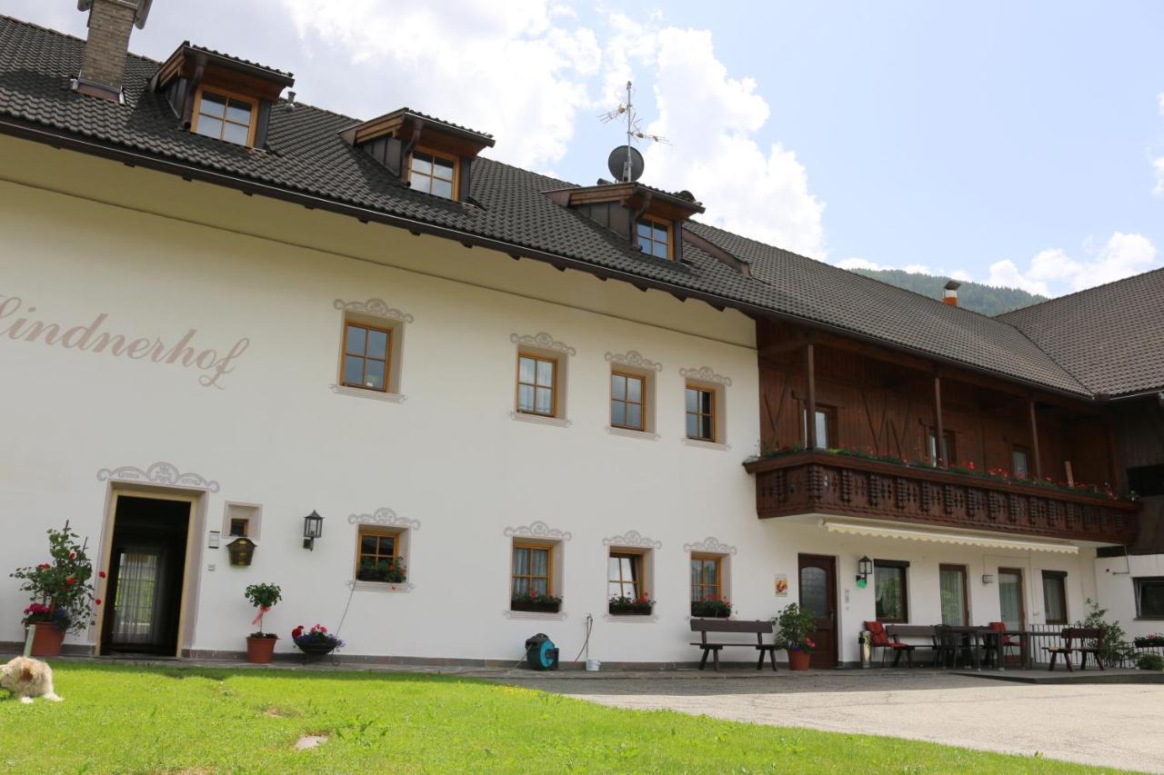 ホテル Lindnerhof Urlaub Am Bauernhof サン・ロレンツォ・ディ・セバート エクステリア 写真